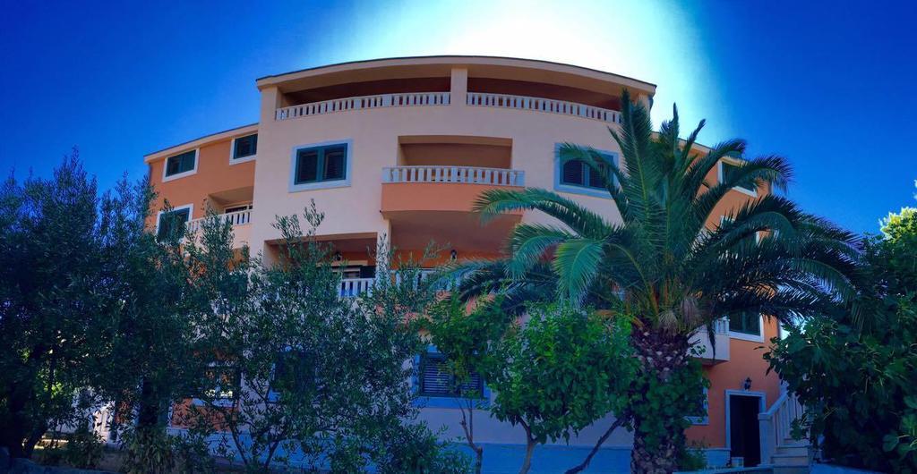 Villa Marija มารีนา ภายนอก รูปภาพ